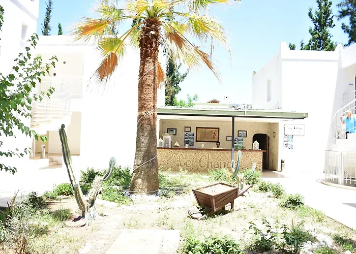 Hotel Le Chance & 3*