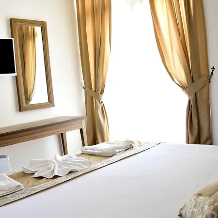 Le Chance & Hotel 3*