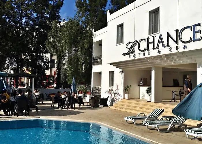 Le Chance & 3*